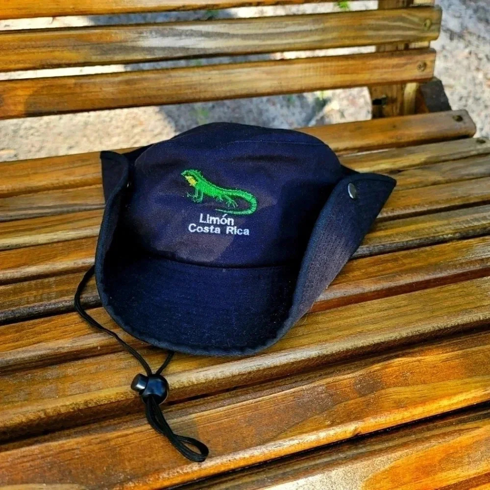 LIMON COSTA RICA BLACK IGUANA DESIGN ONE SIZE FITS